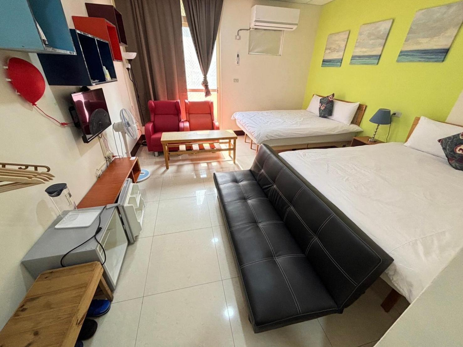 Luyu Homestay Луган Экстерьер фото