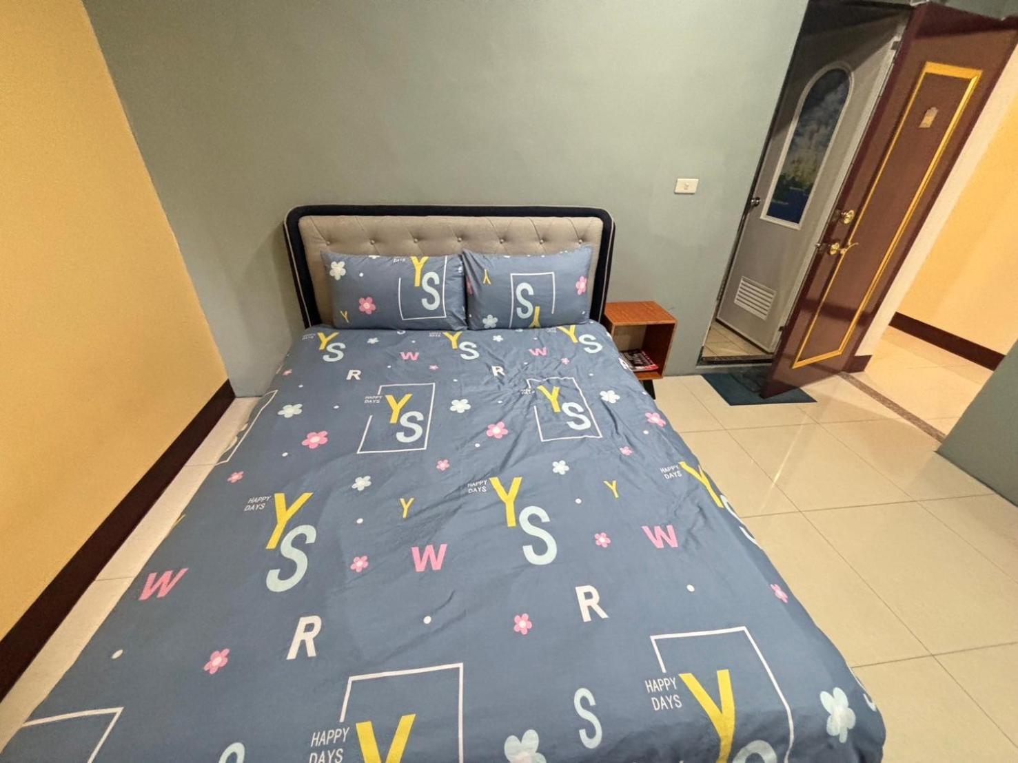 Luyu Homestay Луган Экстерьер фото