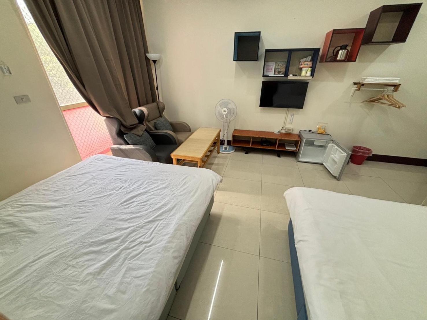 Luyu Homestay Луган Экстерьер фото